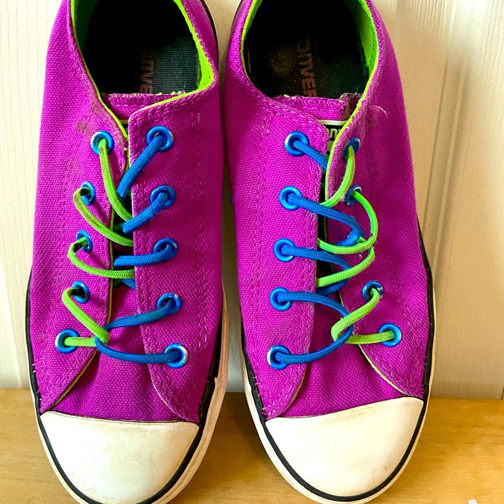 Slip on converse kids